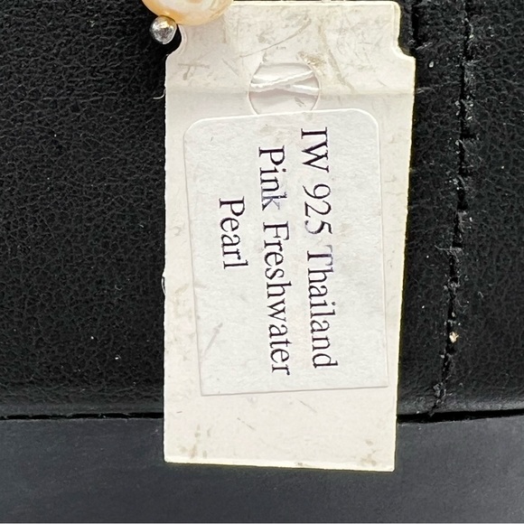 Avni Sterling Silver Freshwater Pearls Flower Necklace - Picture 6 of 6